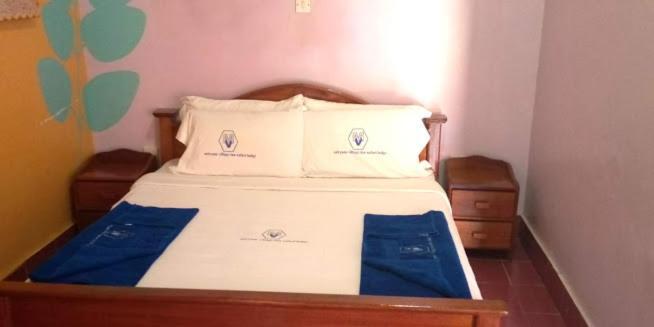 Miryams Village Inn Safari Lodge Sultan Hamud 外观 照片