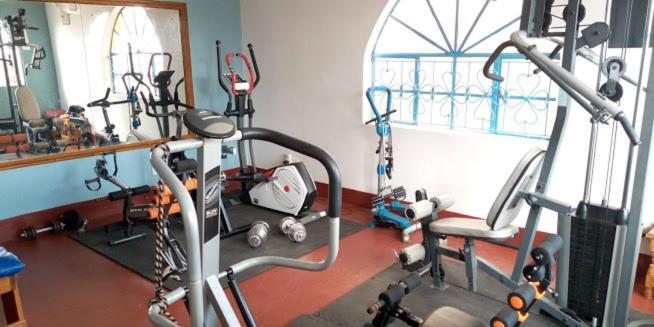 Miryams Village Inn Safari Lodge Sultan Hamud 外观 照片